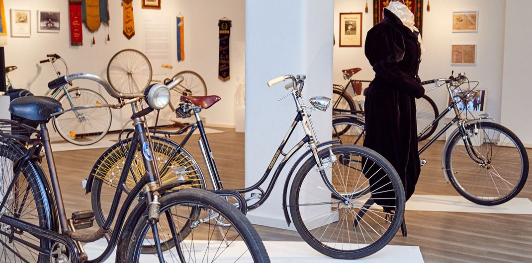 Willkommen frauen museum wiesbaden